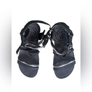 Merrell Women's Terran 3 Cush  Black/White Slide Sandals size 7/ 37 Outdoor